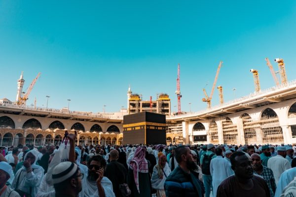 How To Choose Umrah Package In Ramadan With Best Practices?