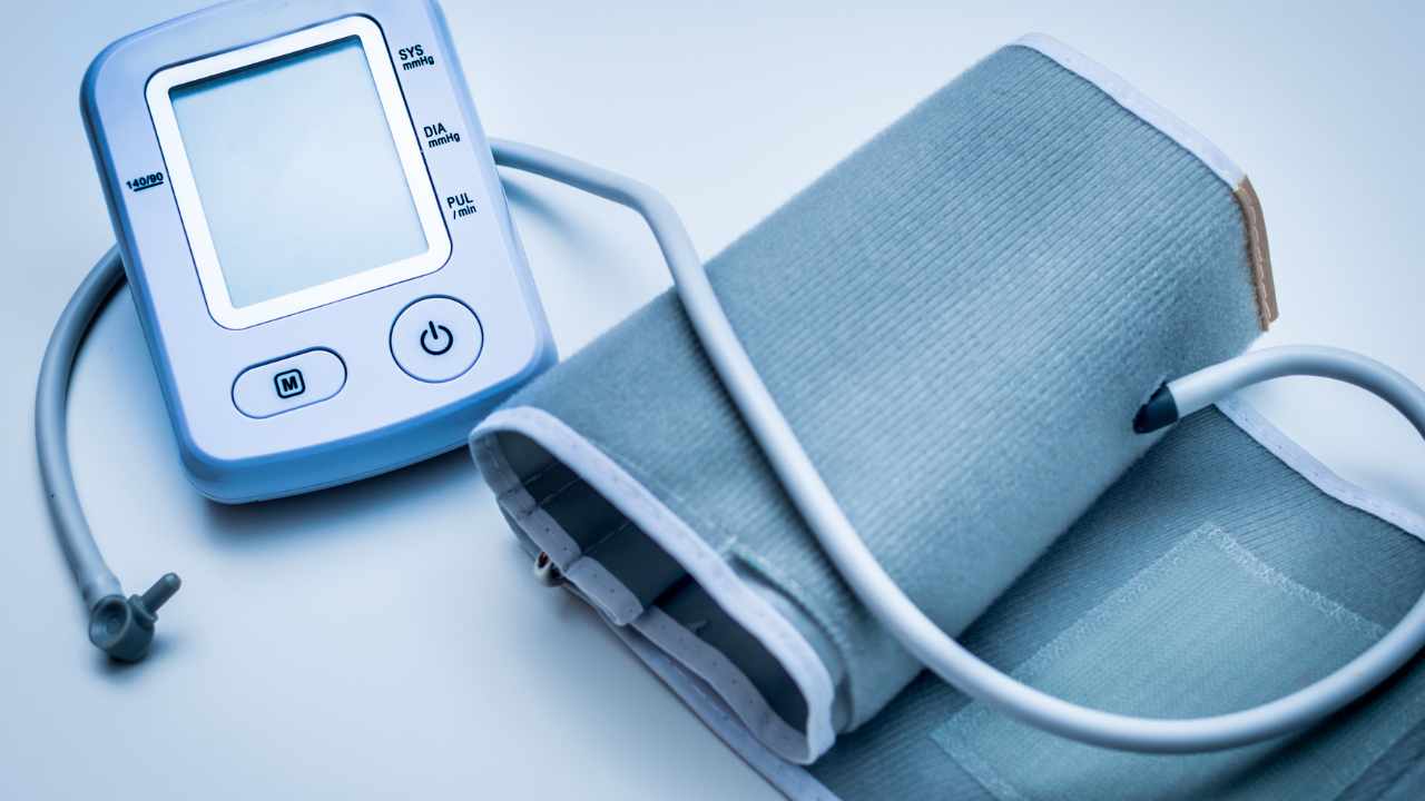 Omron Automatic Blood Pressure Monitor Price in bd: A Comprehensive Guide