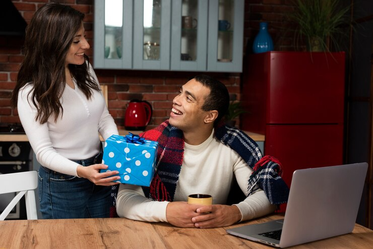 Top 5 Congratulations Gift Ideas for New Business Owners